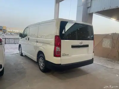 تويوتا باص بضاعة ديزل جير عادي موديل 2025 وارد عبداللطيف 5