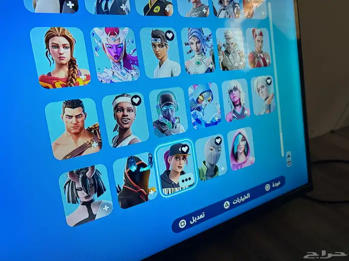 حساب سوني فورت نايت وفيه كولفديوتي مودرن مع جميع حزمها . 11