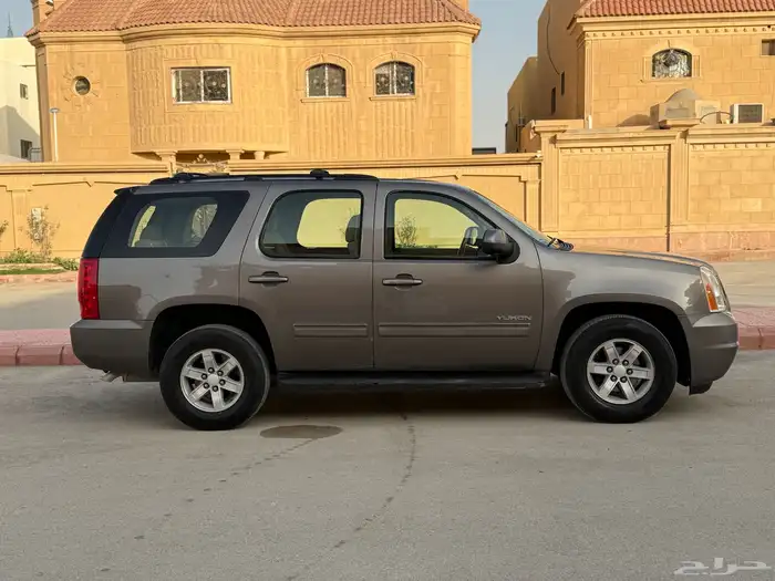 يوكن بدون دبل 2012 (تم البيع) 6