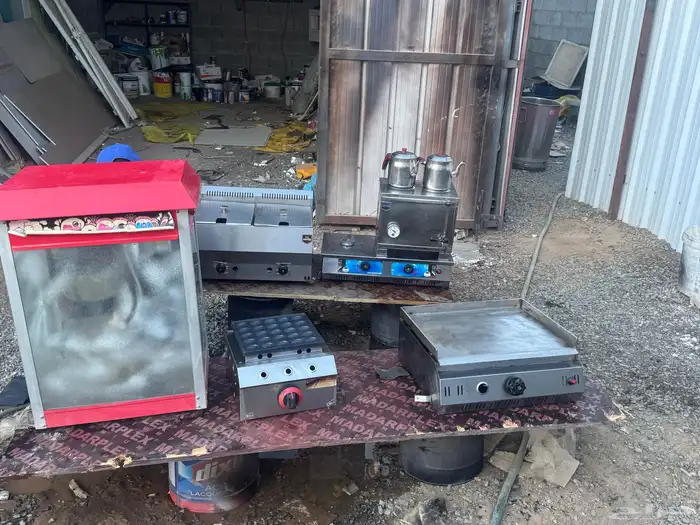 مكاين بوفيه ( قلايه بطاطس   غلايه ماء شاي مغربي برادين   قر 4
