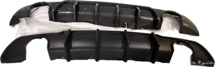 دفيوزر كرايزلر كاربون فايبر و اسود مطفي SRT S 300C 0