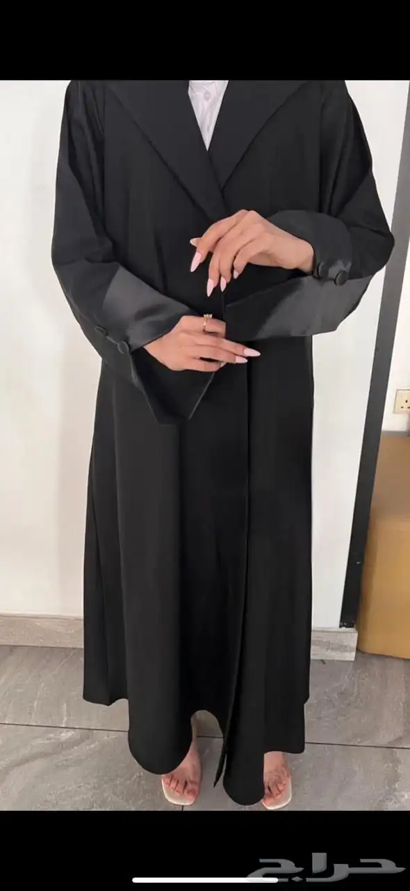 عبايات للبيع الكميه محدودة 3