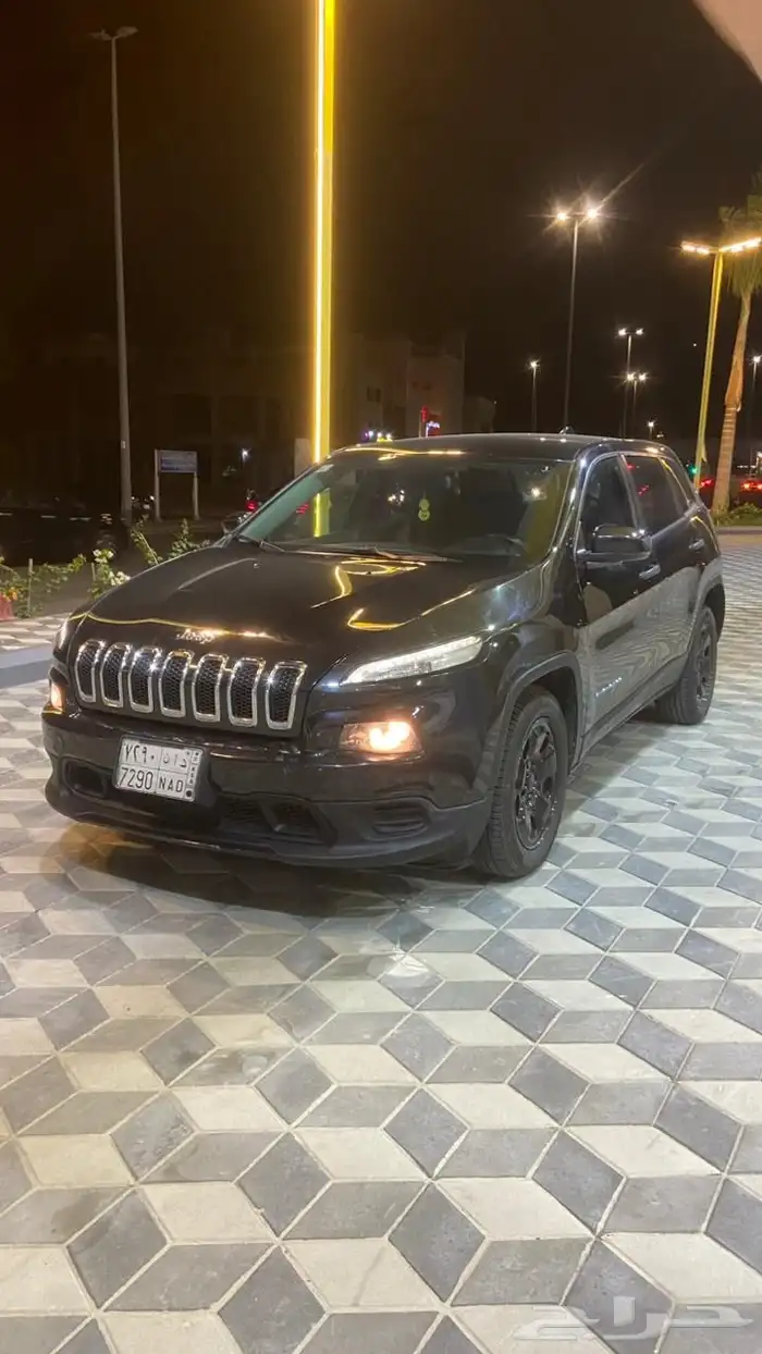جيب شروكي موديل 2016 1