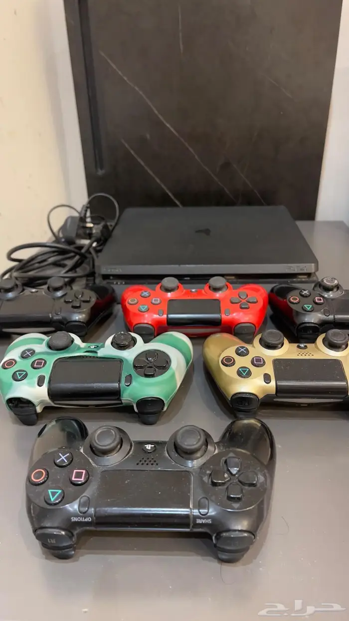 للبيع سوني 4 نظيف 3