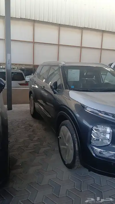 ميستوبيشي اوتلاندر 2025 فل 3