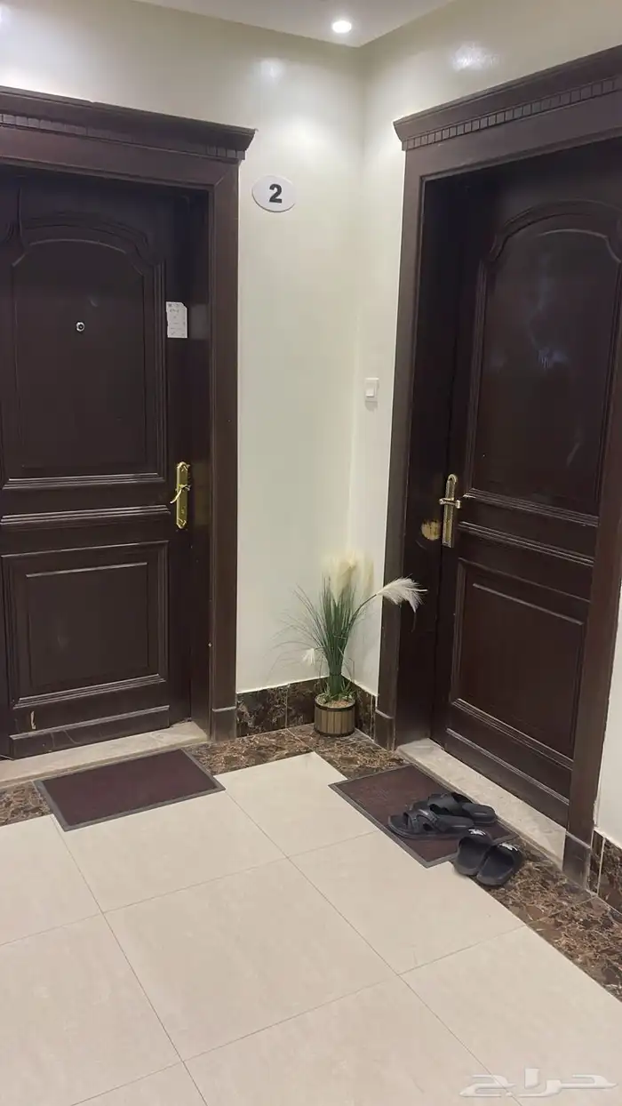 شقة للبيع بالأثاث كامل عكاظ 10