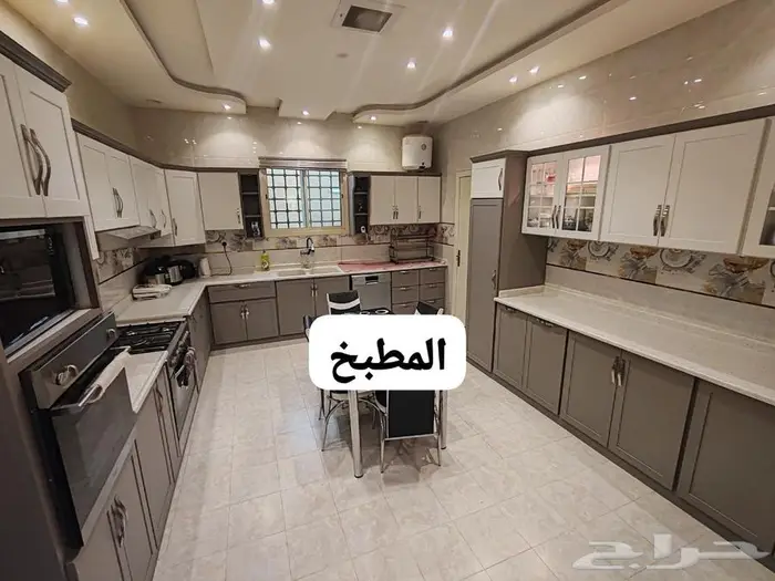للبيع فيلا بشقتين (أ) حي ظهرة لبن بالرياض 2