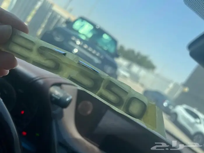 علامة لكزس اصلية مع شعار لكزس للشنطة 1
