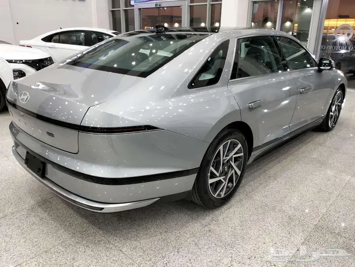 هيونداي ازيرا 2025 عروض مميزه وحصريه للكاش والاقساط 3