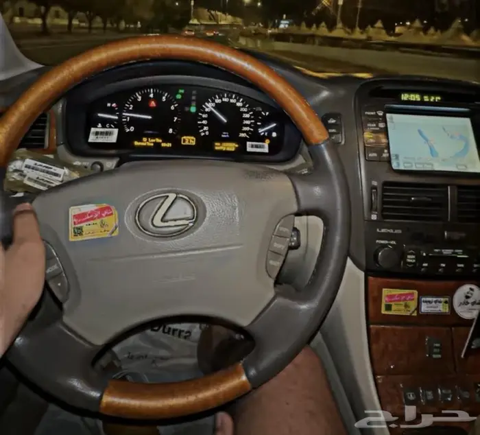 للبيع شاشة لكزس LS430 2006 1