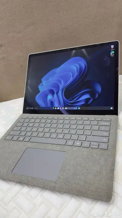 لابتوب مايكروسوفت مواصفات عاليه 0
