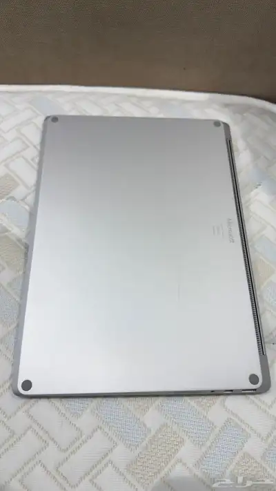 لابتوب مايكروسوفت مواصفات عاليه 9