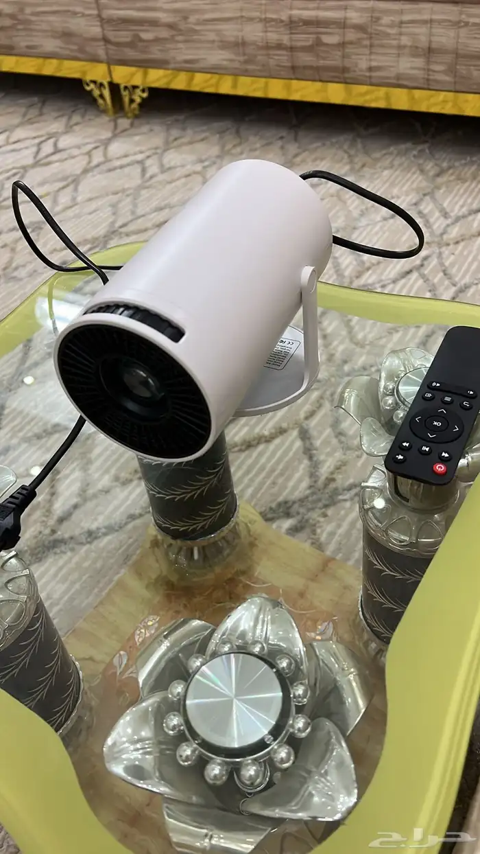 بروجكتر HY300 7