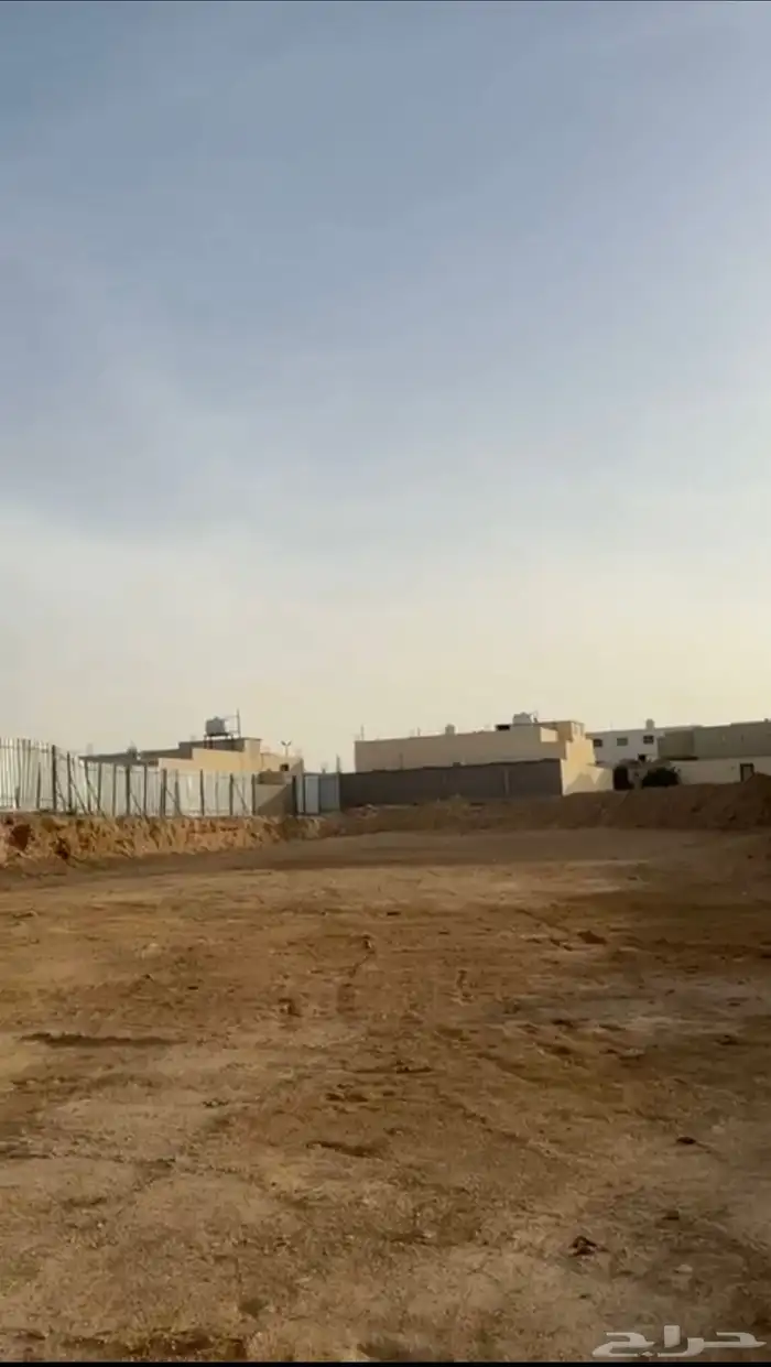 للبيع ارض في حي الملك فهد في عنيزه 1