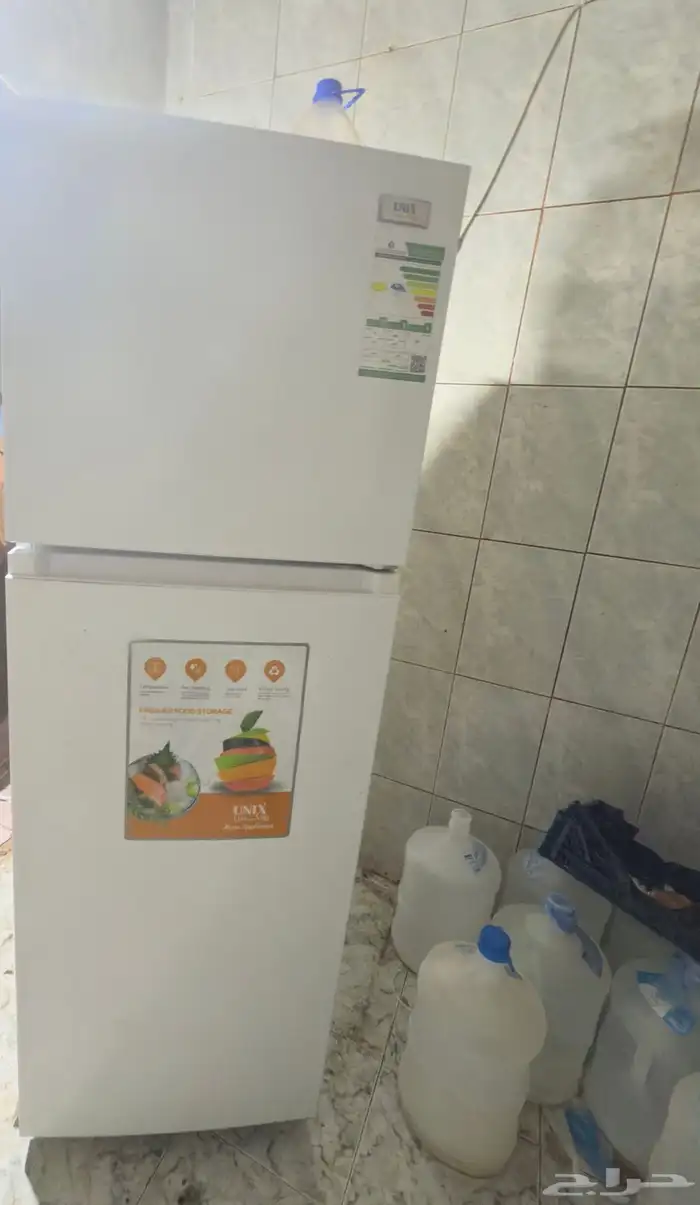 للبيع مكيف اسبليت مع ثلاجه و مكيف شباك 2