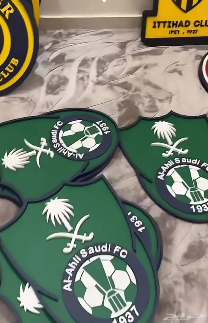 شعارات الانديه 8