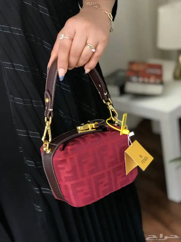 شنط فندي 2