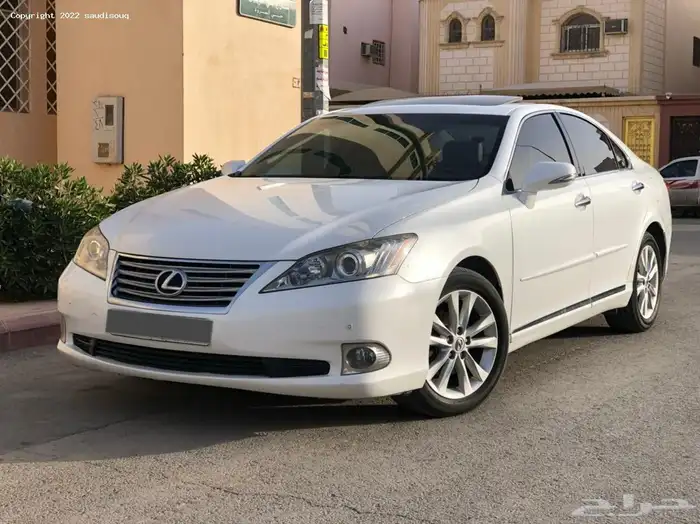 اصحاب اللكزس عندي استفسار 0