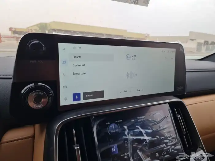 عرض اليووم لكزس LX600 BB موديل 2025 اللون ابيض وكالة 22