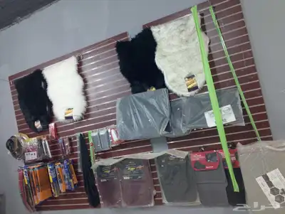 أغراض محل زينه للبيع بجميع اغراضه الباحه العقيق 4