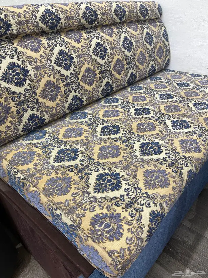 كنب متصل مع موكيت ب300 1