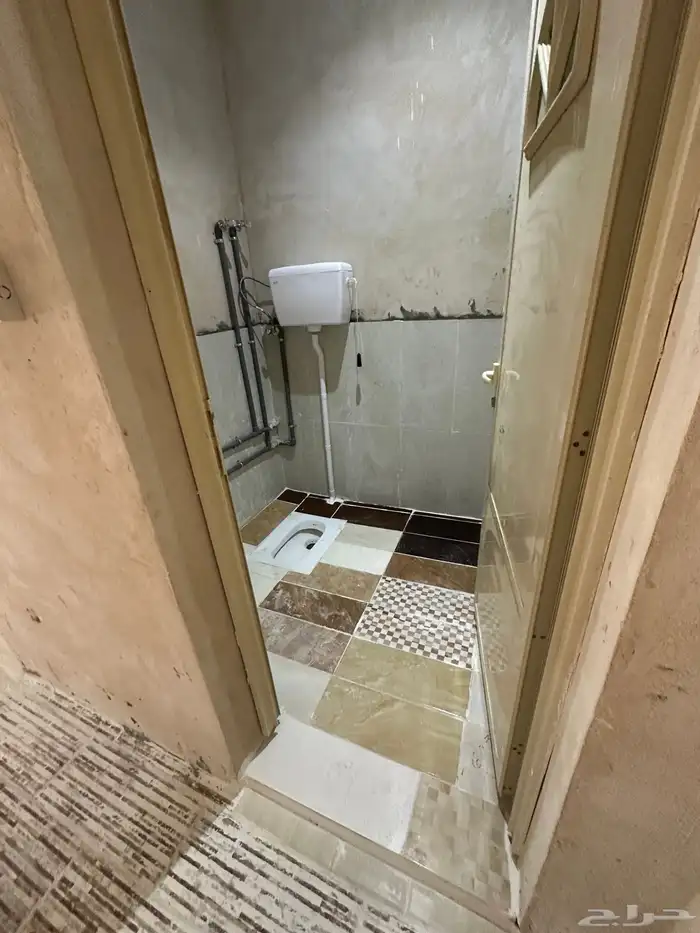 مستودعات للايجار بمساحات مختلفه 7