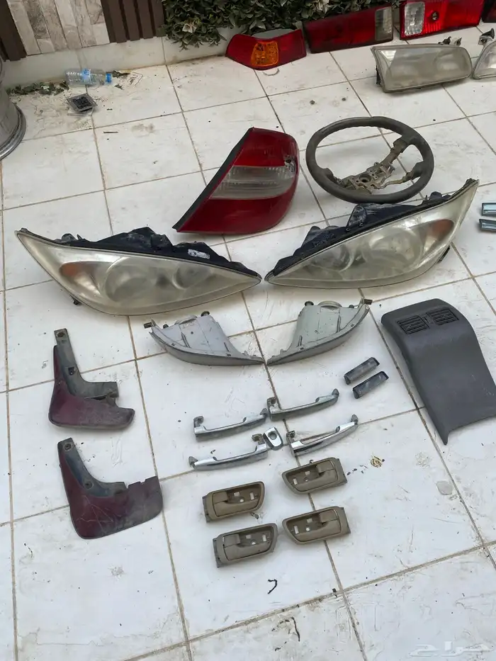 قطع كامري منوعه موديل 98 الى 2002لين 2006 مسجل بلتوث 2012 3