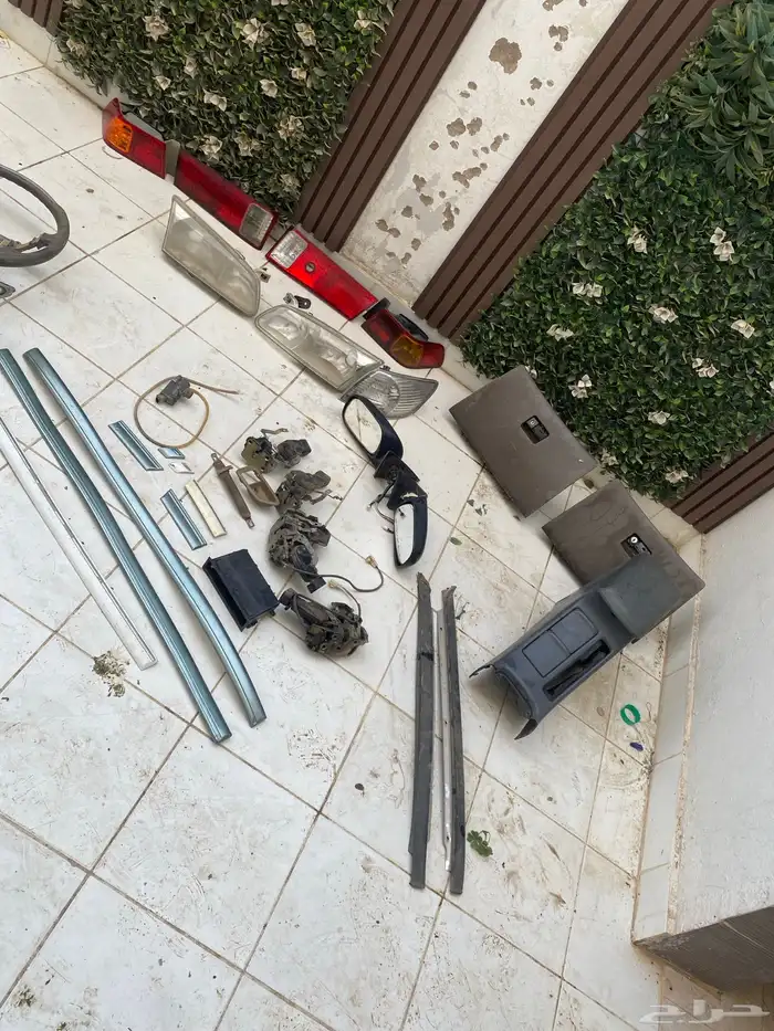 قطع كامري منوعه موديل 98 الى 2002لين 2006 مسجل بلتوث 2012 11