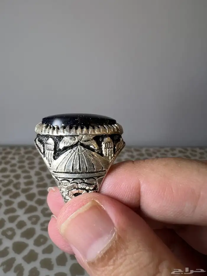 خاتم فضة بصياغة الحرمين الشريفين وحجر النجوم 2