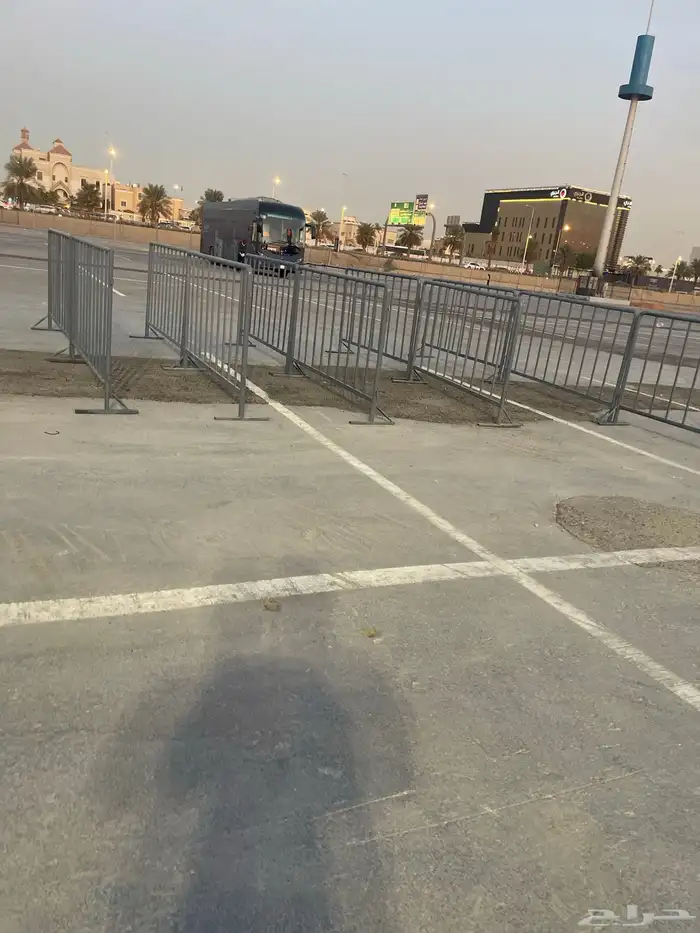 حواجز تنظيمة تنظيم حركة المرور تنظيم حفلات 0