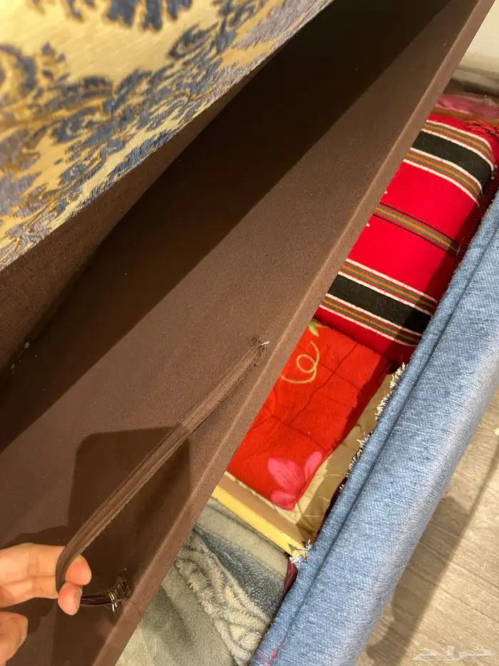 كنب متصل مع موكيت ب300 2