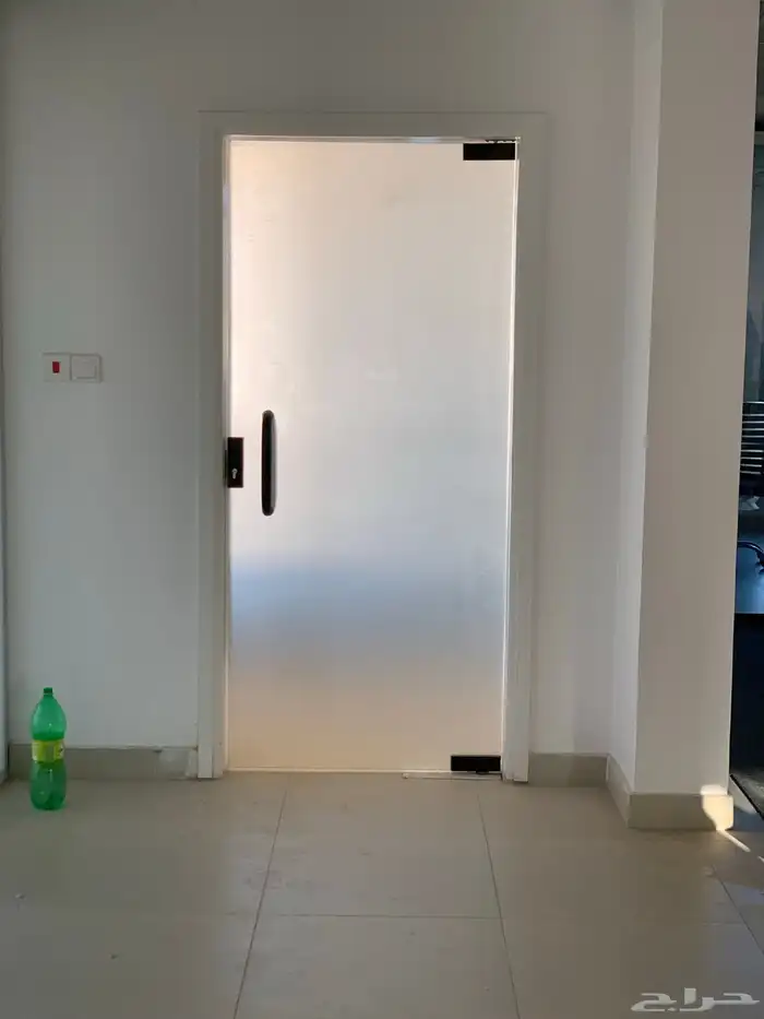 معلم الزجاج سكريت 3