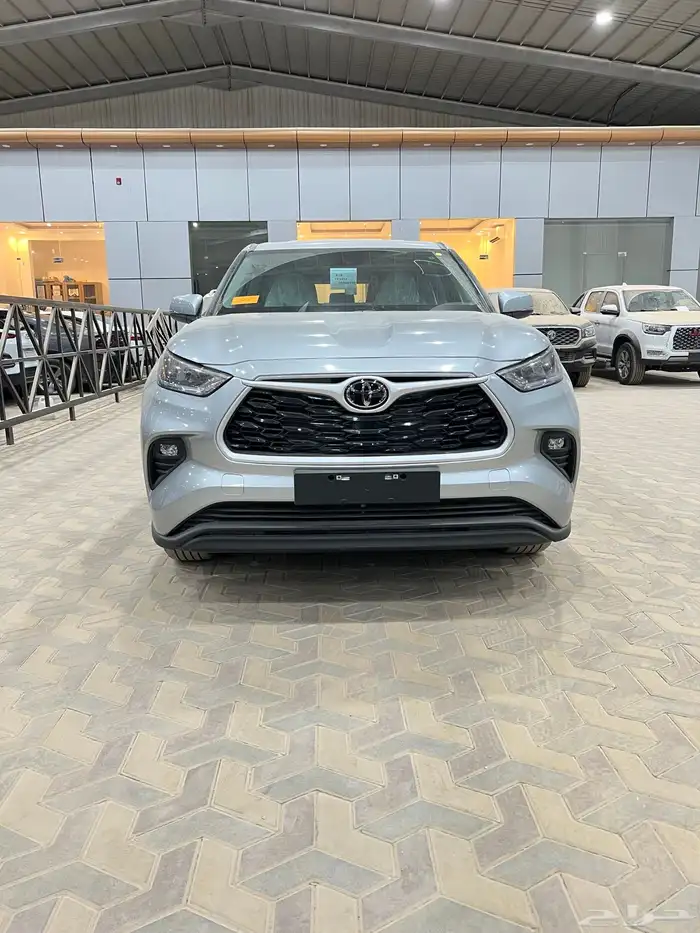 هايلاندر LE دفع امامي هايبرد 2025 2