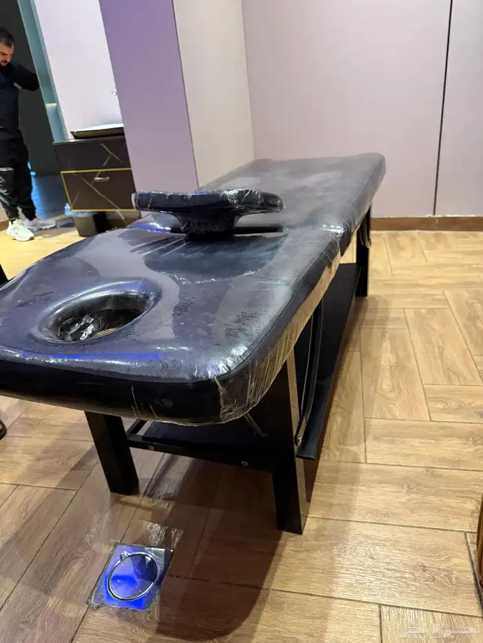 اسرة مساج للبيع نظيفة جدا 4