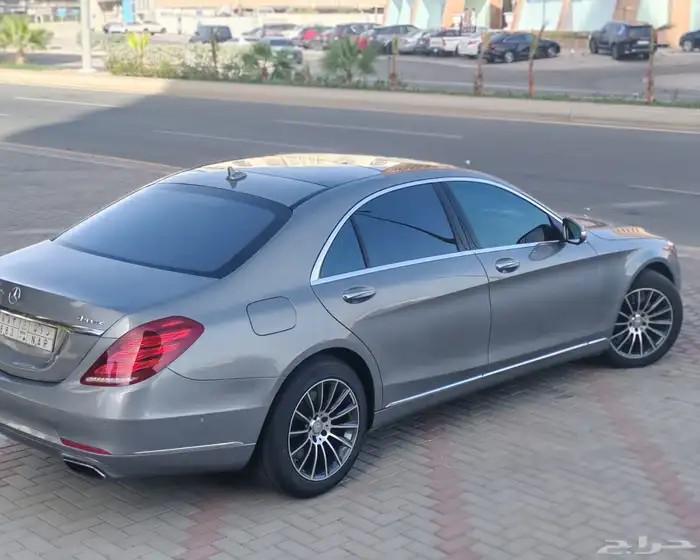 مرسيدس 2015 نظيف ممشى قليل مخرن 550 S مصين من الصدام للصدام 9