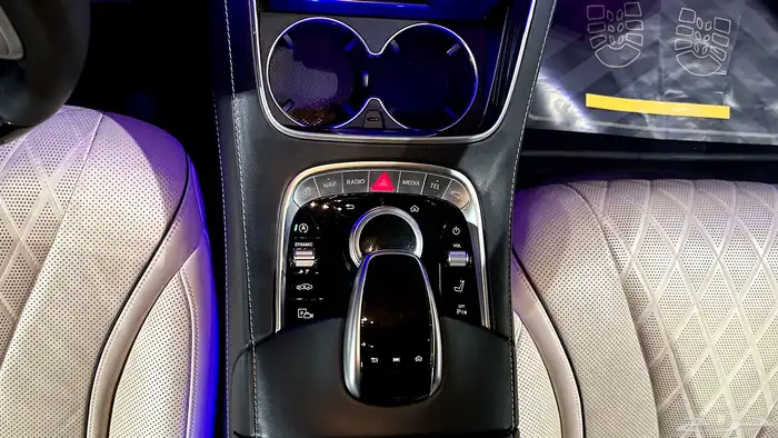 مرسيدس ( S 560 ) 2020 22