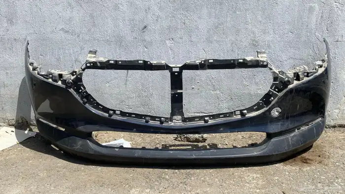 صدام مازدا CX30 كحلي 2023 اصلي وكالة مستخدم 2