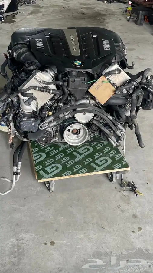 مكاين ومحركات bmw الفئة 7 20