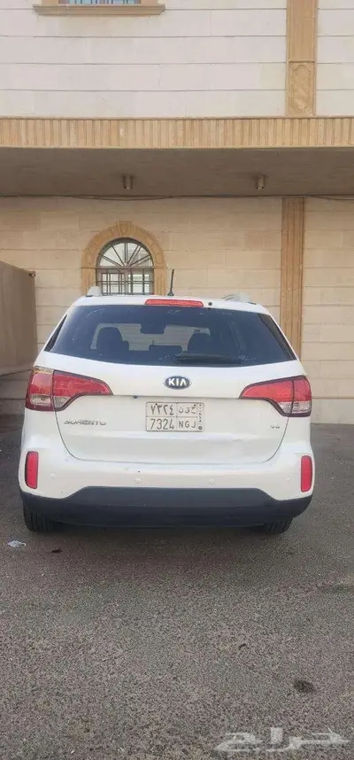 كيا سورينتو 2015 2