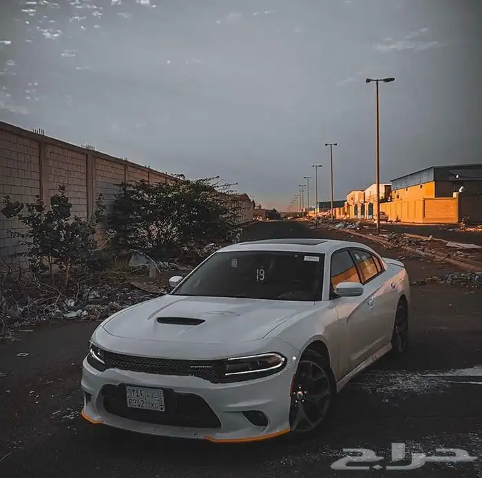 مطلوب تشارجر 6.4 او 5.7 0