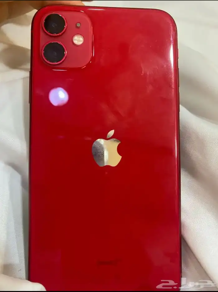 آيفون 11 احمر 0
