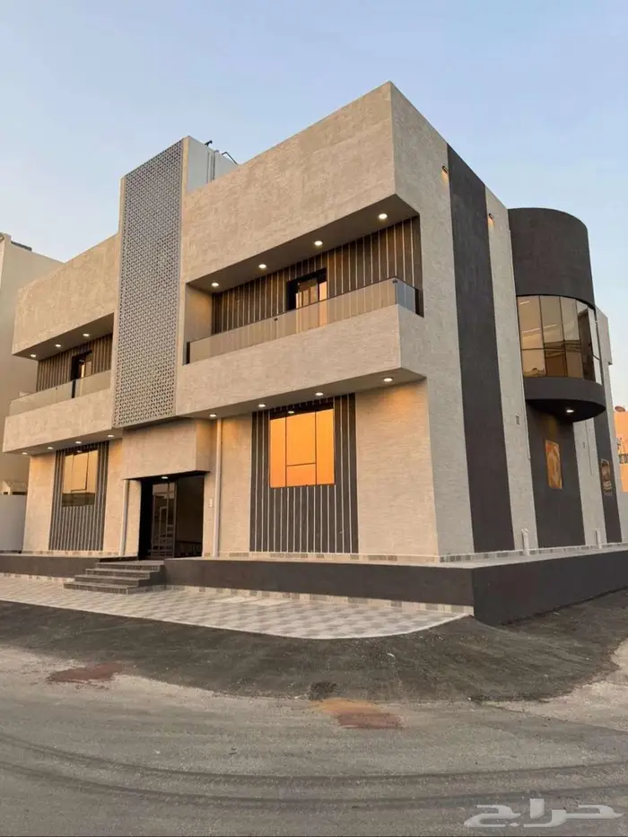 ادور مستقله للبيع بجيزان حي المطار 1