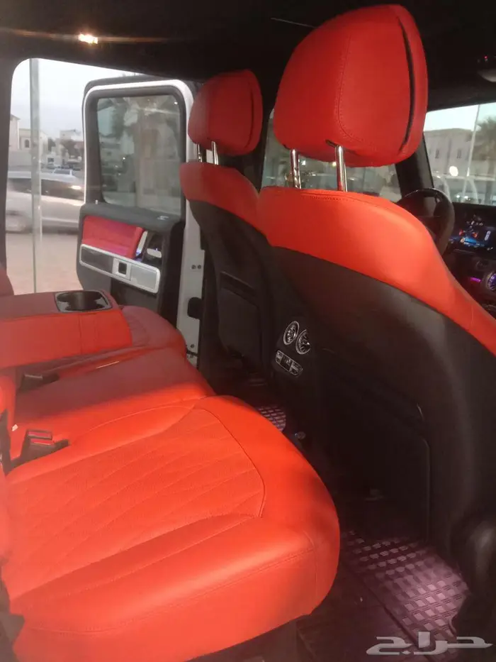 مرسيدس G63 AMG موديل 2025 العداد 6 الف كيلو 11