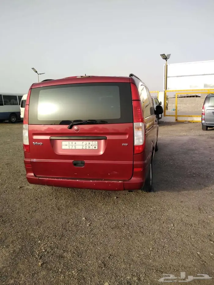 للبيع سيارة مرسيدس فان موديل 2006 بمعرض البيان المطور 3