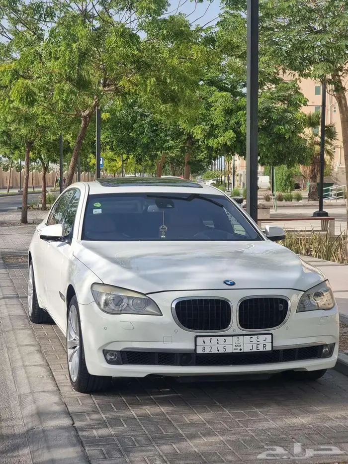 بي ام دبليو 2009 0