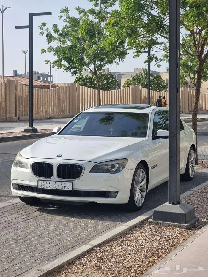 بي ام دبليو 2009 3