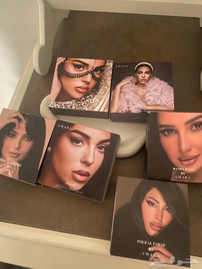 عدسات نسائية 0