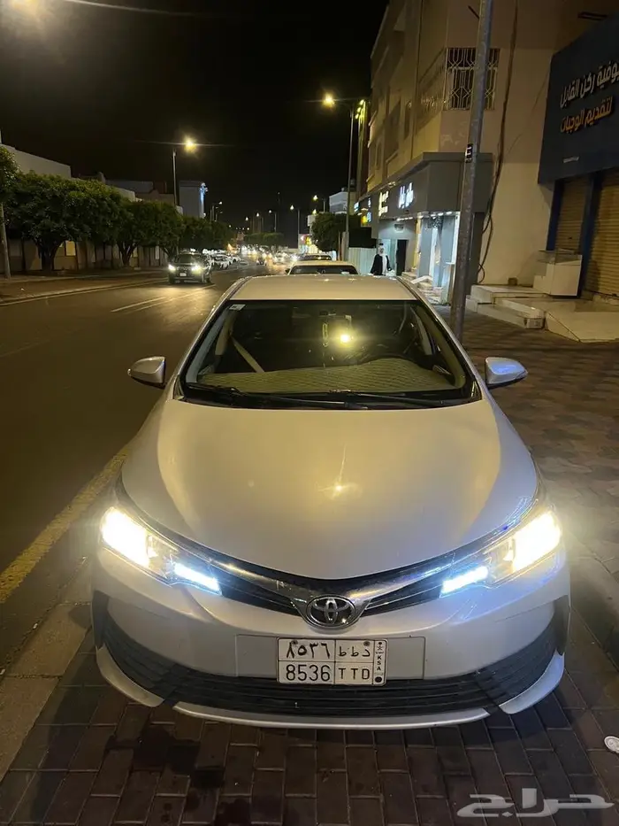 للبيع كورلا نظيف 2019 7