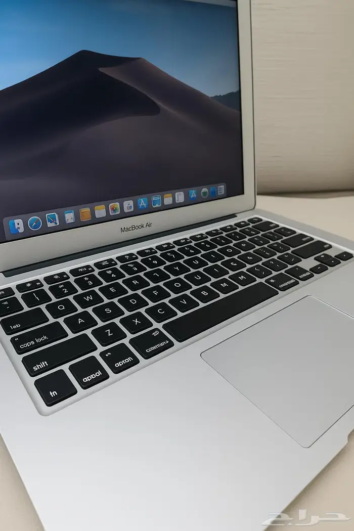 ماك بوك إير مستعمل   نظيف جدا شاشة 13 إنش   نظام macOS 1