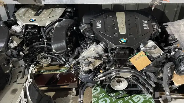 مكاين ومحركات bmw الفئة 7 2